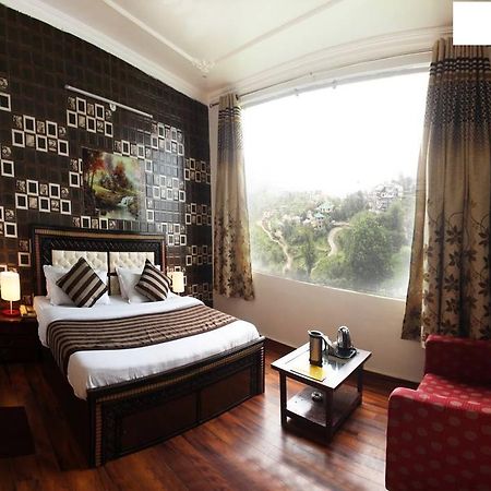 Divyansh Hotel Dharamsala Zewnętrze zdjęcie
