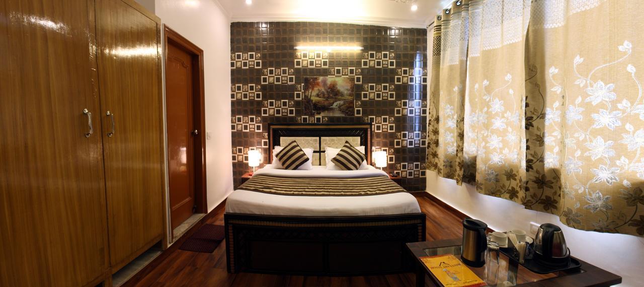 Divyansh Hotel Dharamsala Zewnętrze zdjęcie