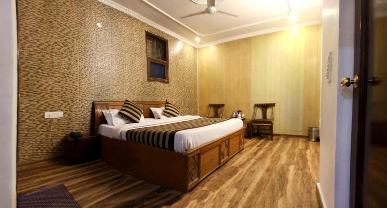 Divyansh Hotel Dharamsala Zewnętrze zdjęcie