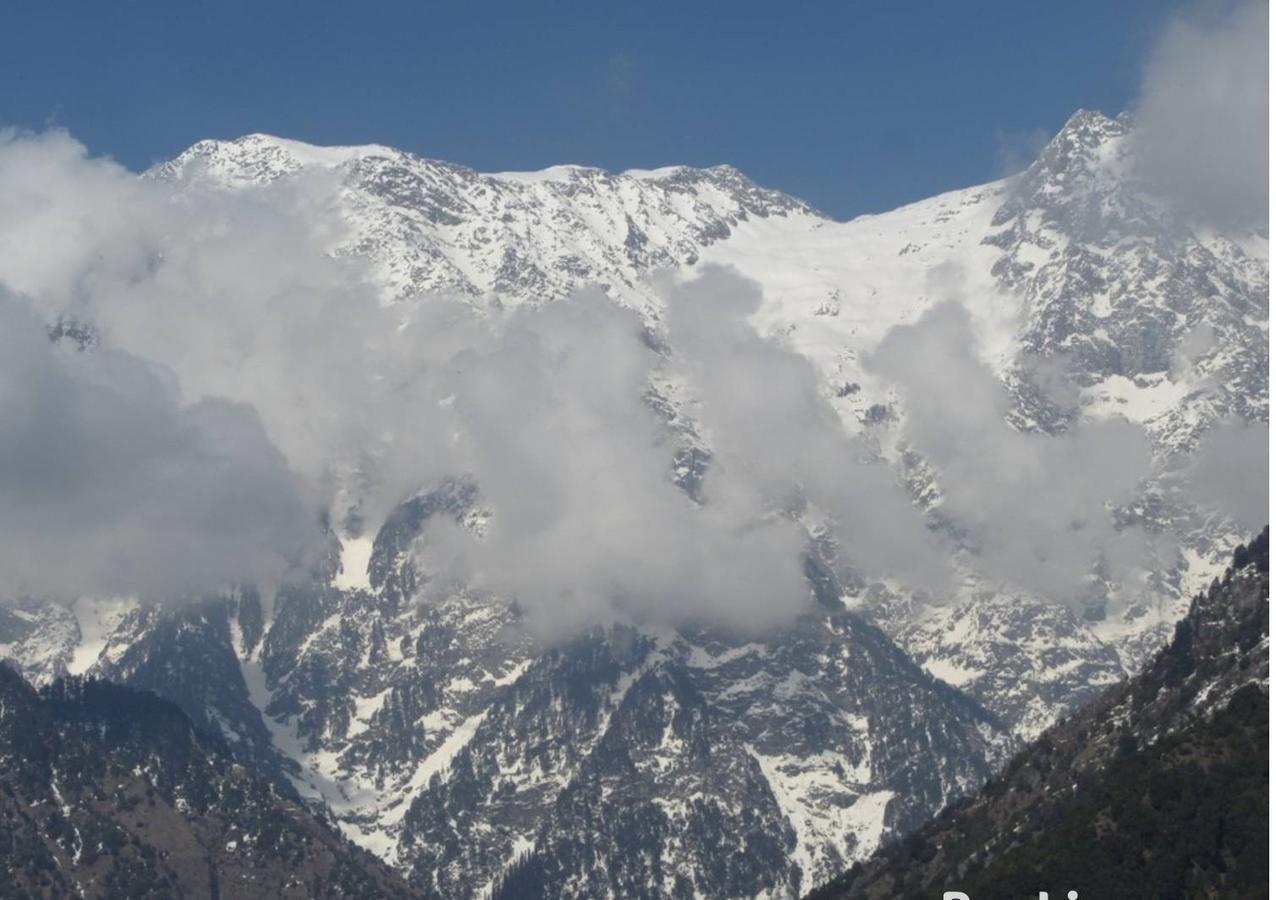 Divyansh Hotel Dharamsala Zewnętrze zdjęcie
