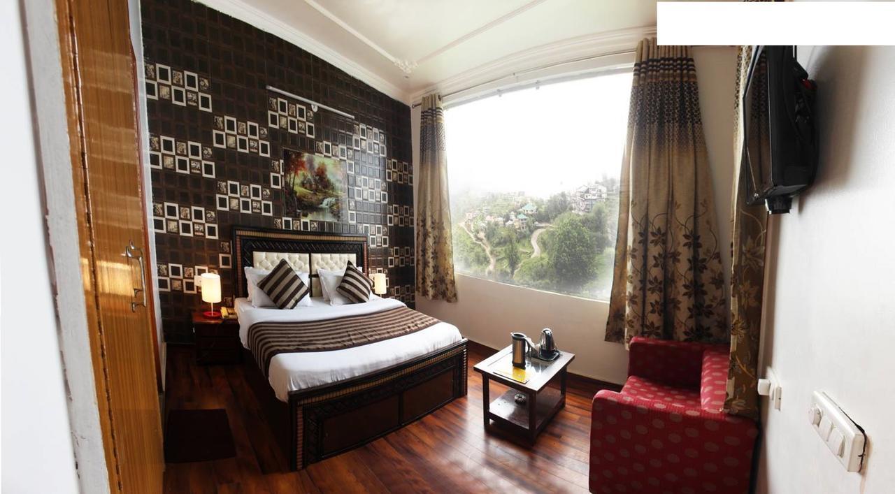 Divyansh Hotel Dharamsala Zewnętrze zdjęcie
